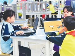 影年年即取华为配合搭建结合研发尝试室